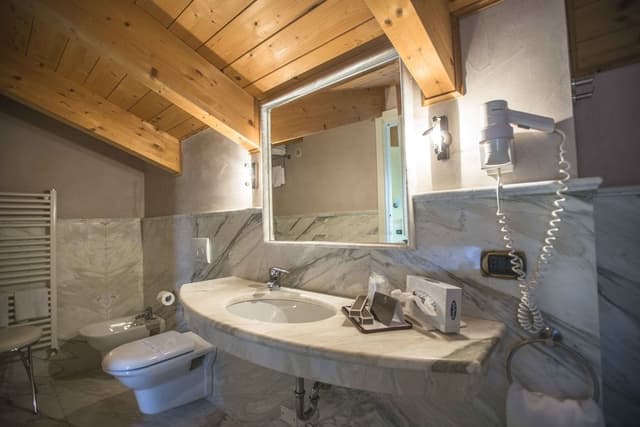 Deluxe Double Room, Jetted Tub (Romantic)