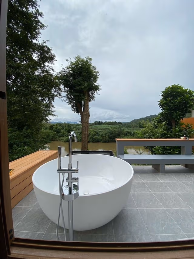 Family House, 2 Bedrooms, River View