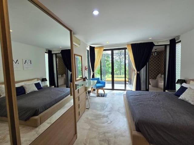 Modern Love Room