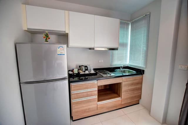 Deluxe Room with Pool Access (1st floor)
