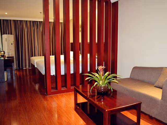 Superior Room, 1 King Bed