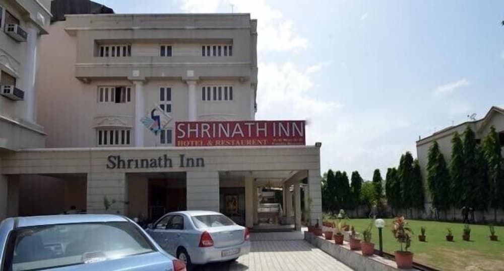 Hotel Shrinath Inn0