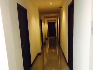 S1 @ Phuket Apartment Service3