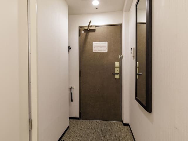 Single (main building) Smoking