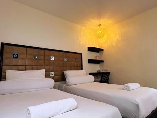 Standard Twin Room
