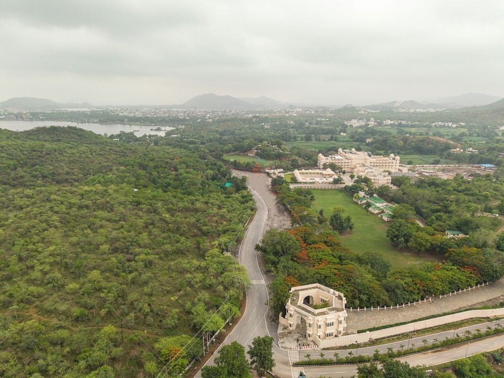 Shouryagarh Resort and Spa2