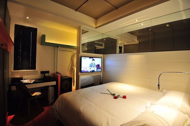 Superior Queen Room