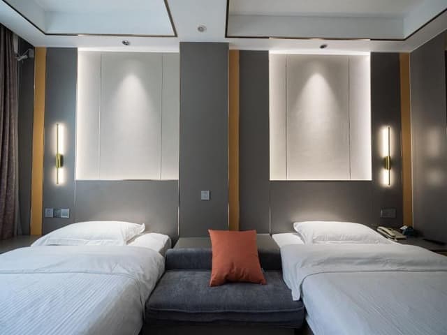 Twin Deluxe Room