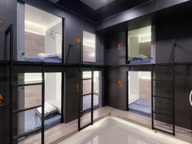 Hostel Wing Deluxe Room with Shared Bathroom