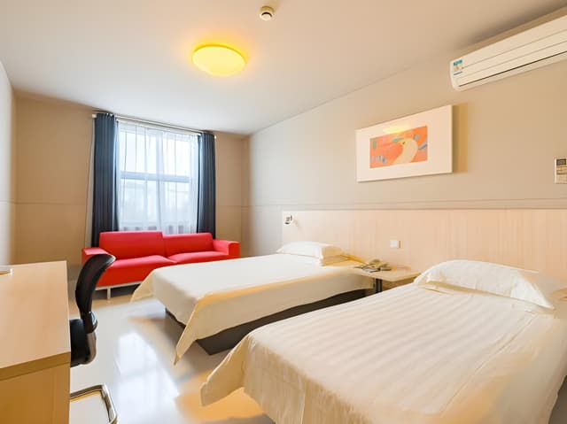 WH - Superior Bed Room