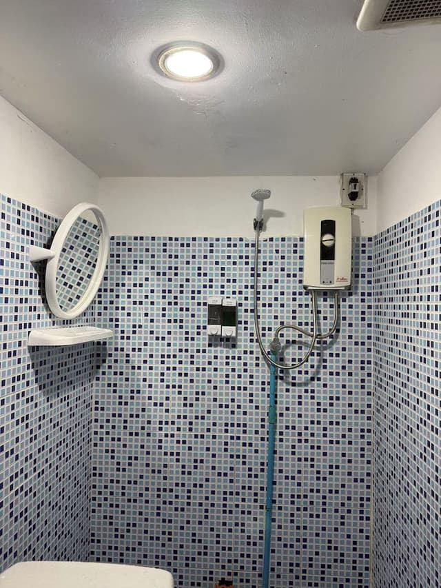 Double Room, Hill View