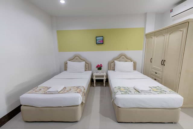 Standard Twin Room (2nd Floor)