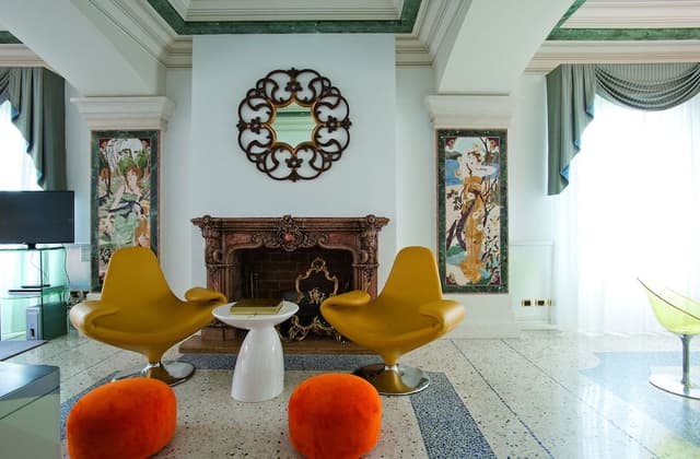Signature Suite