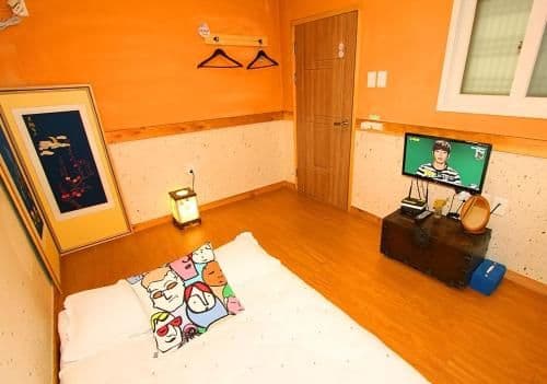 Korean Traditional Ondol Room