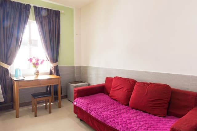 Family Room, City View