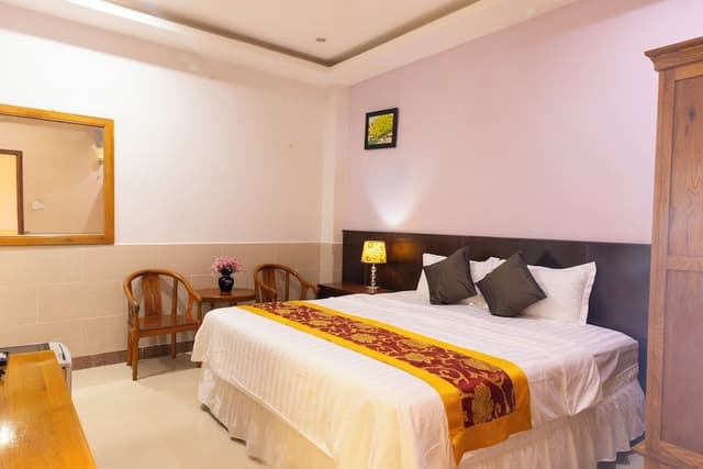 Deluxe Room, City View