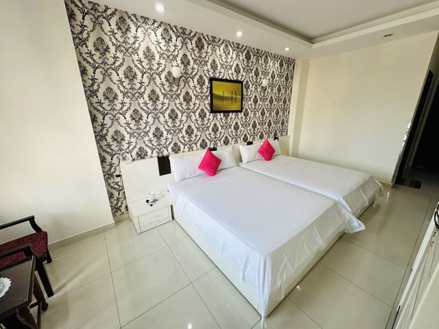 City Quadruple Room