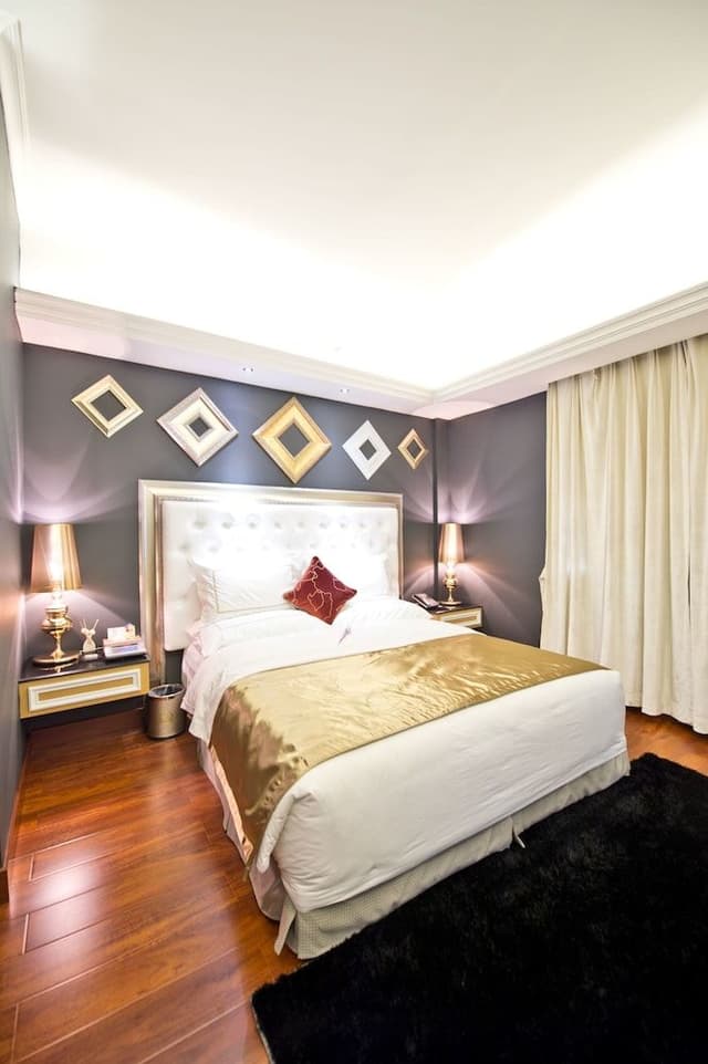 Elite Room