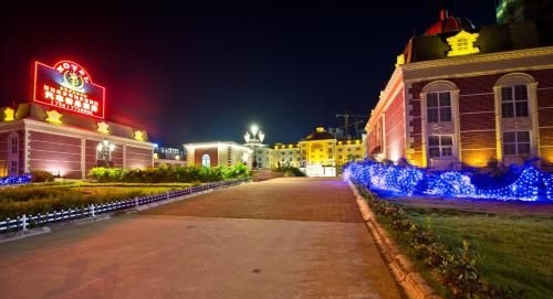 The Royal Pinnacle Hotel1