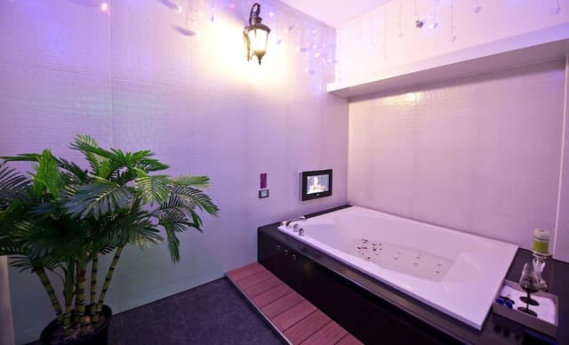 Exclusive Room