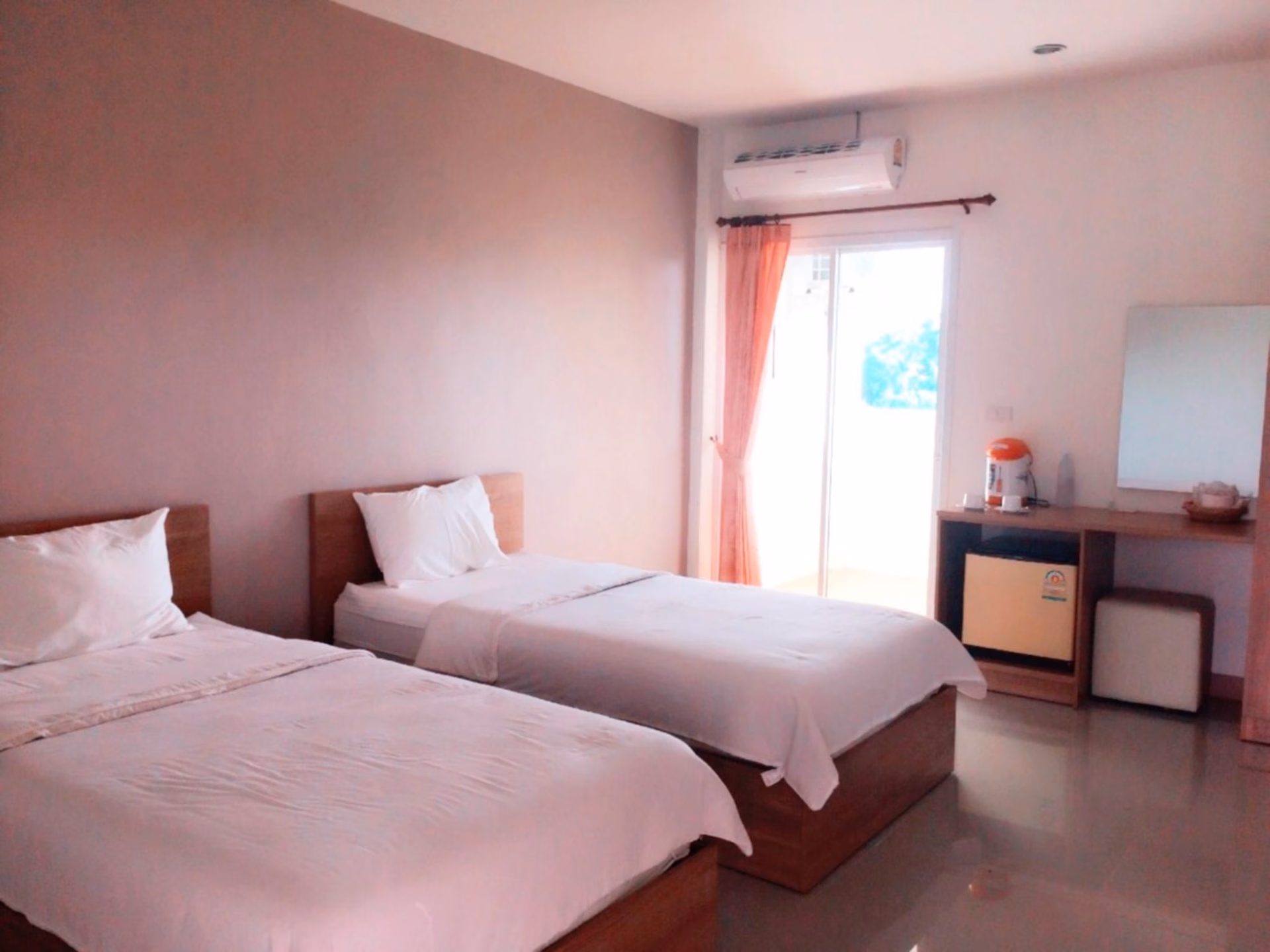 Bumnsaya Place1