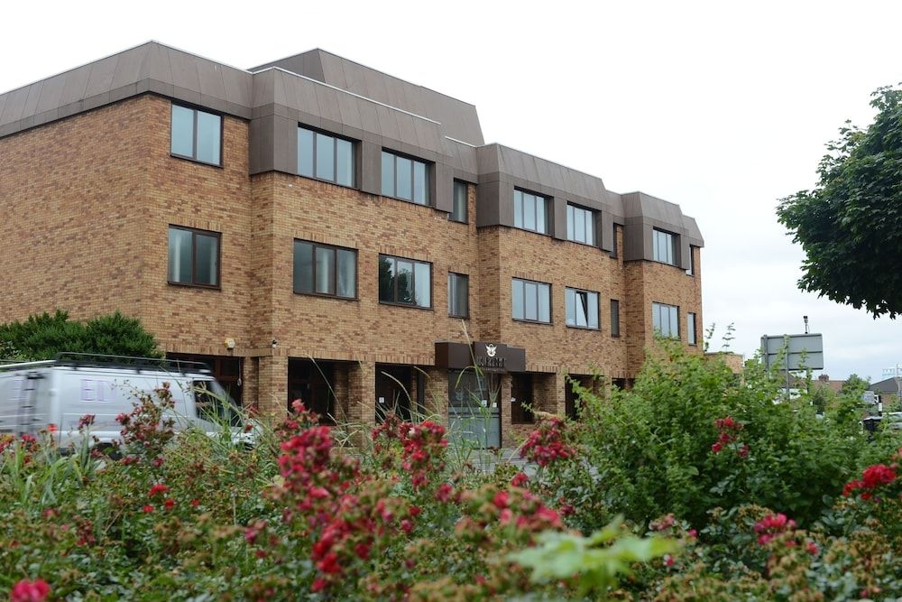 Airlink Hotel London Heathrow1