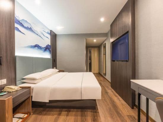 WH - Superior Bed Room