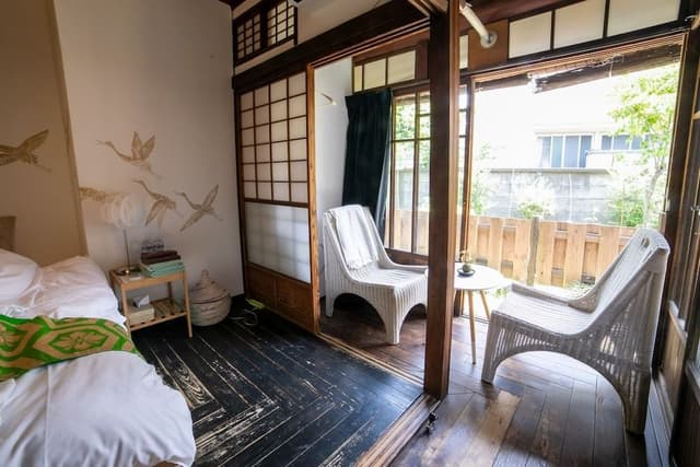 Basic Double or Twin Room, Shared Bathroom