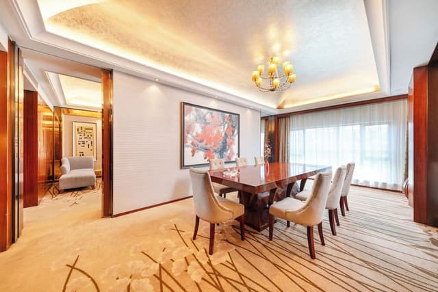 Langyue Suite