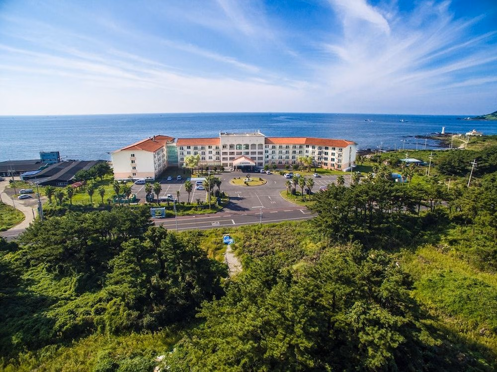 Il Sung Jeju Beach Resort2