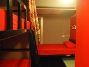 Let it Bee Econo Hostel Let it Bee Econo Hostel