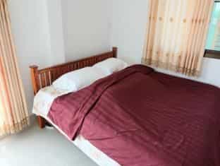 Punyawat Court Apartments Punyawat Court Apartments