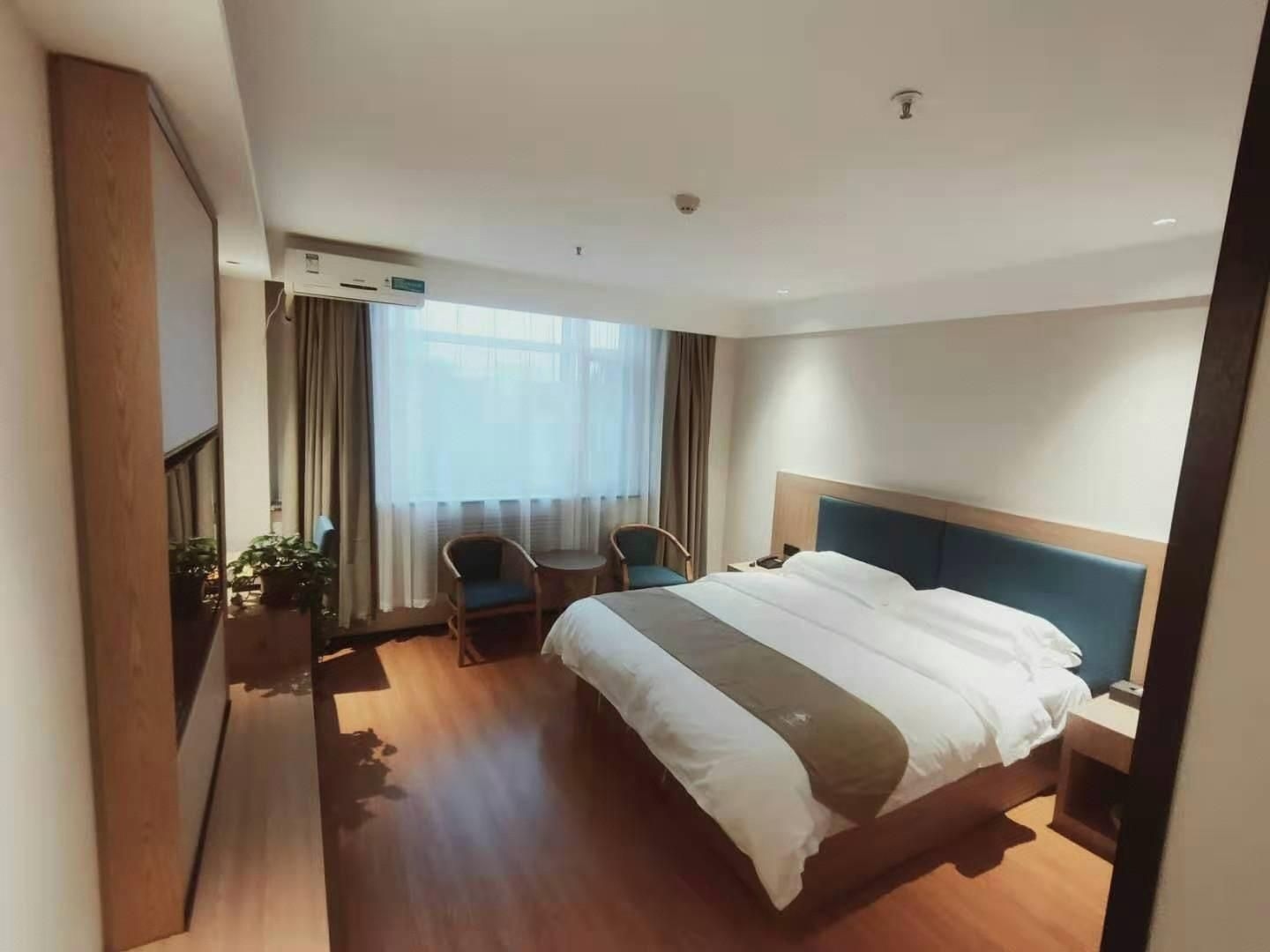 GreenTree Inn Shanxi Taiyuan University of Finance and Economics North School Express Hotel2