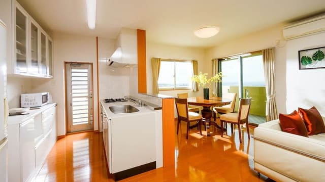 1F-2F Low floor (suite room)
