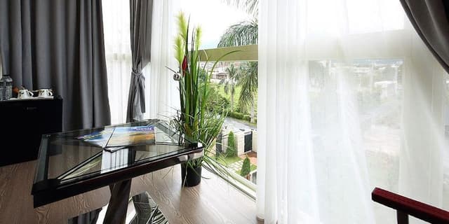 Standard Double Room, Mountain View (Perth)
