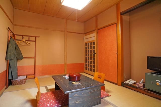 Japanese Style Twin Room, River View