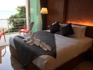 Casa Cliff Sur Mare Pool Villa1