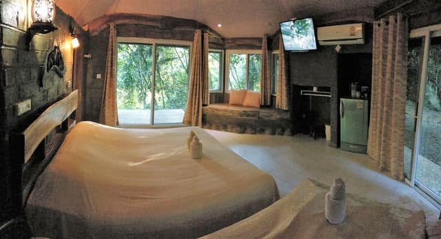 Superior Triple Room, Terrace, Garden View