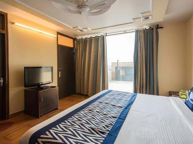 Super Deluxe Room