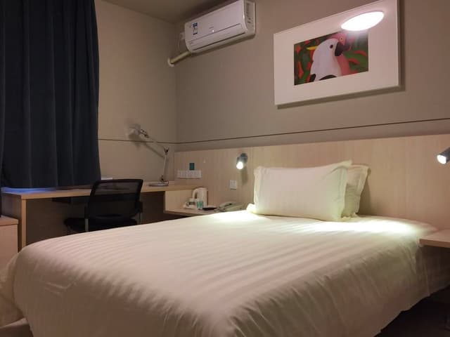 Business Room (A)