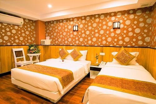 โกลเด้น เรน 2 โฮเต็ล (Golden Rain 2 Hotel)2
