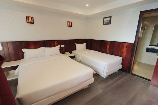 Superior Triple Room