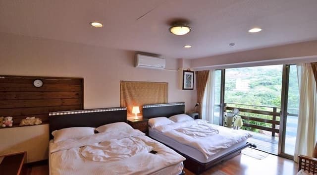 Family Room, 2 Double Beds (A)