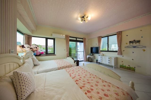 Deluxe Quadruple Room, 2 Double Beds, Non Smoking, Courtyard View