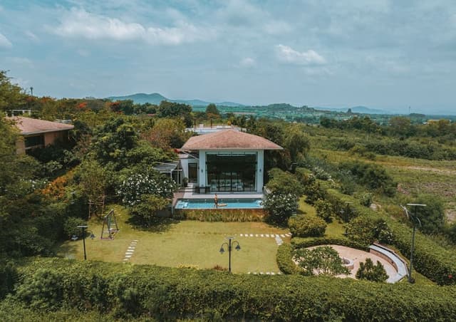 Panoramic Pool Villa