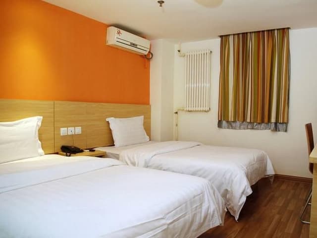 Corporate Twin, Guest room, 2 Twin/Single Bed(s), City view