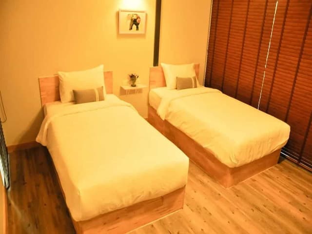 Deluxe Twin Garden View