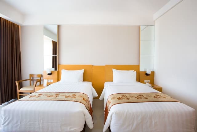 Deluxe Room, 2 Twin Beds, Non Smoking