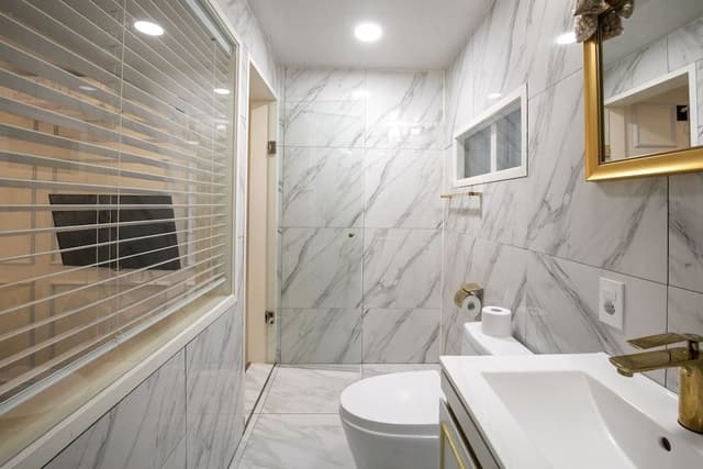 Deluxe Double Room, No Windows