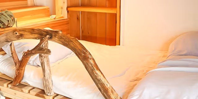 Fourth Room with 2 Bunk Beds, Women only, Non Smoking